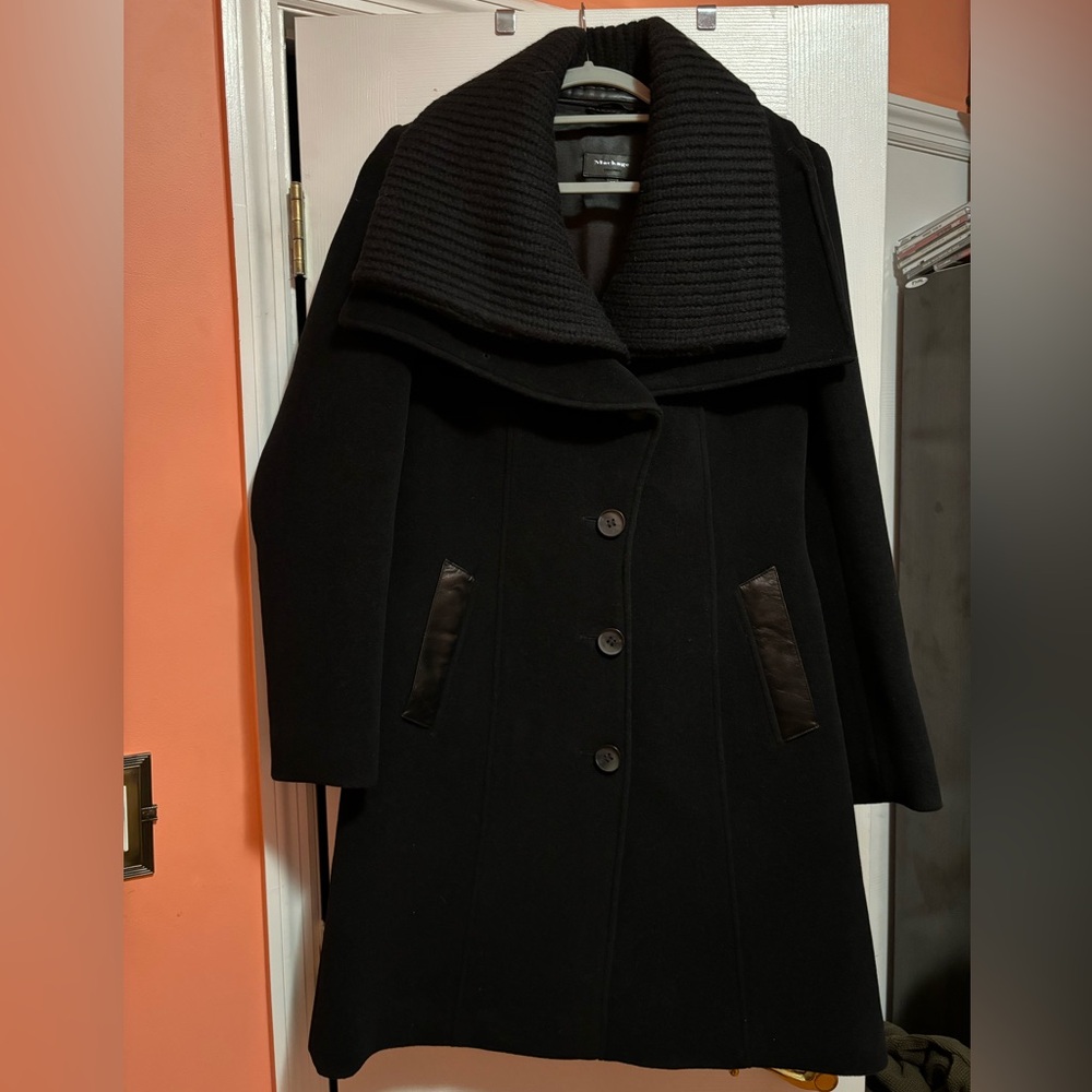 1 DAY SALE ❤️MACKAGE WOMENS PEACOAT (worn once) SIZE M